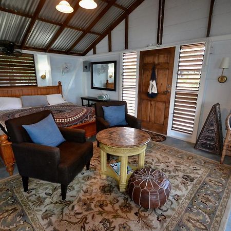 Katamah Beachfront Guesthouse Treasure Beach Zewnętrze zdjęcie